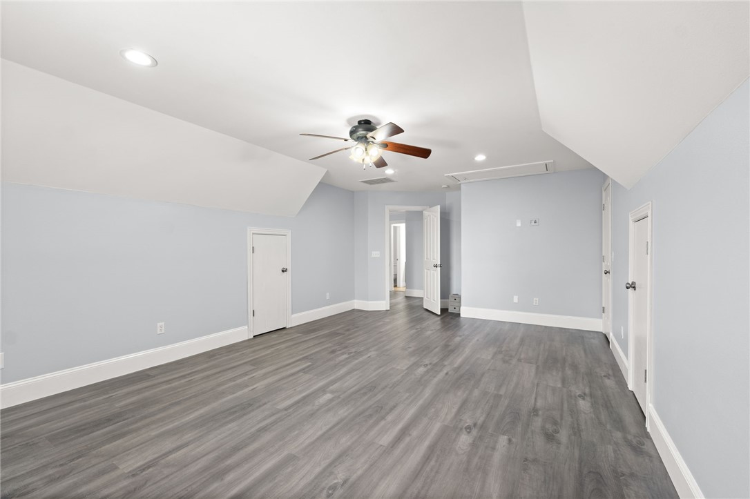 Legacy Pointe Ph Ii & Iii - Residential