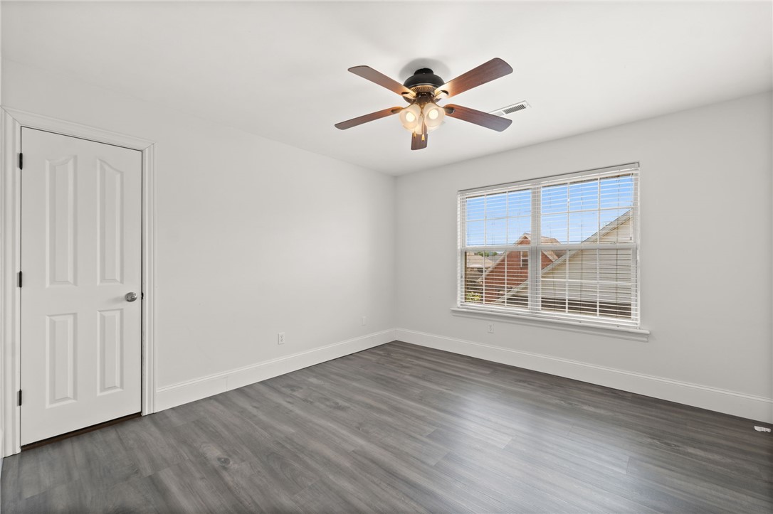 Legacy Pointe Ph Ii & Iii - Residential