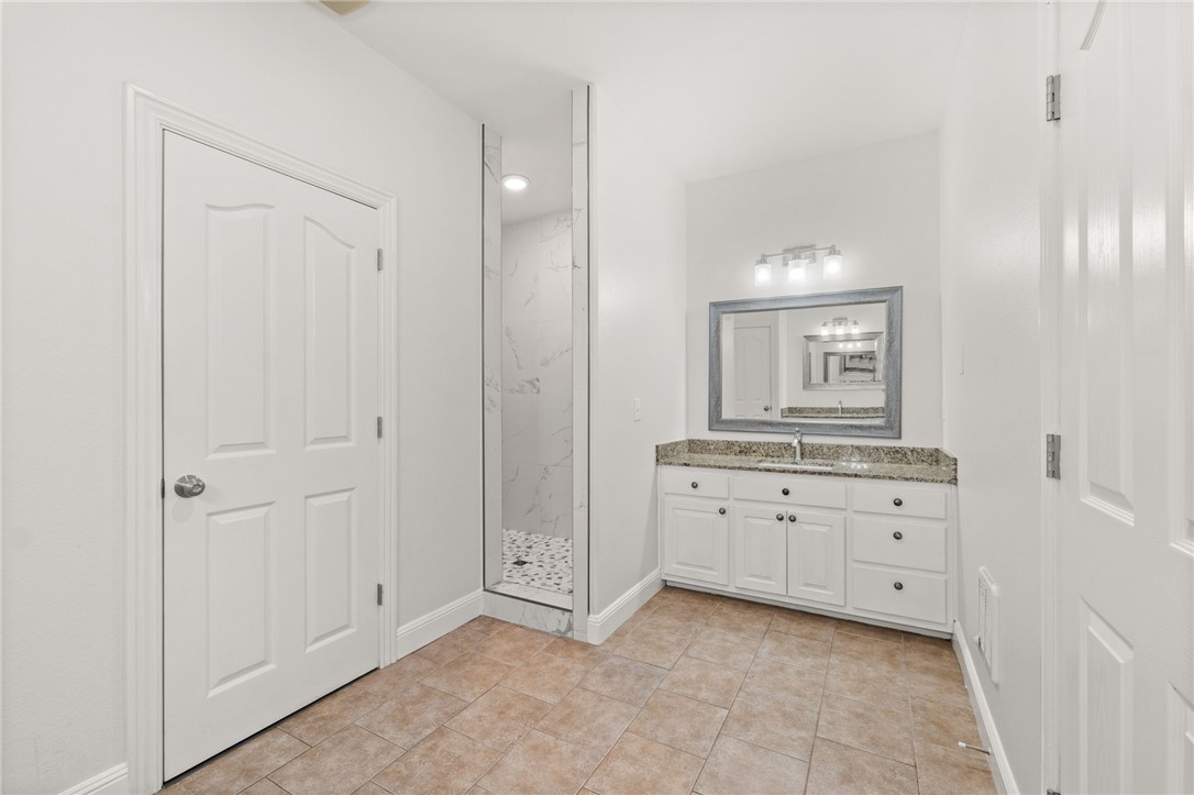 Legacy Pointe Ph Ii & Iii - Residential