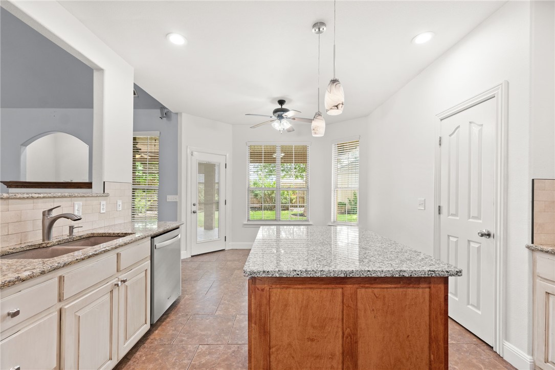 Legacy Pointe Ph Ii & Iii - Residential