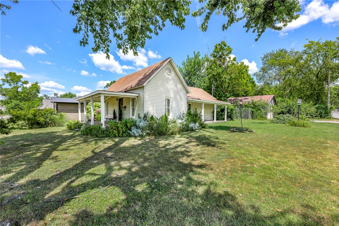 Railroad Add Bentonville - Land