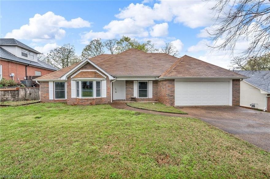 Seller is motivated!! Nestled in the highly sought-after Fianna Hills neighborhood, this 3-bedroom, 2-
Dathroom, ros sat nome oners a pertect biend or comtor. stle, and convenience, interlor reatures Spacious Living Room - Featuring a cozy fireplace, large windows for natural light, and an open-concept layout ideal for entertaining. Primary Suite - A generous-sized retreat with a walk-in closet and an en suite bathroom featuring a double vanity, soaking tub, and separate shower. Two Additional Bedrooms - Perfect for family, guests, or a home office, with plenty of closet space. Laundry Room - Conveniently
Located Two-car gar with additional storage space. Fenced Backyard great for pets or outdoor activities. Move-in Ready with fresh paint and updated flooring. Quiet, Established Neighborhood with tree-lined streets. Close to Amenities - Near shopping, dining, parks, and top-rated schools. This Fianna Hills home provides the perfect balance of charm and modern living. Don't
miss vour chance to make it vours.