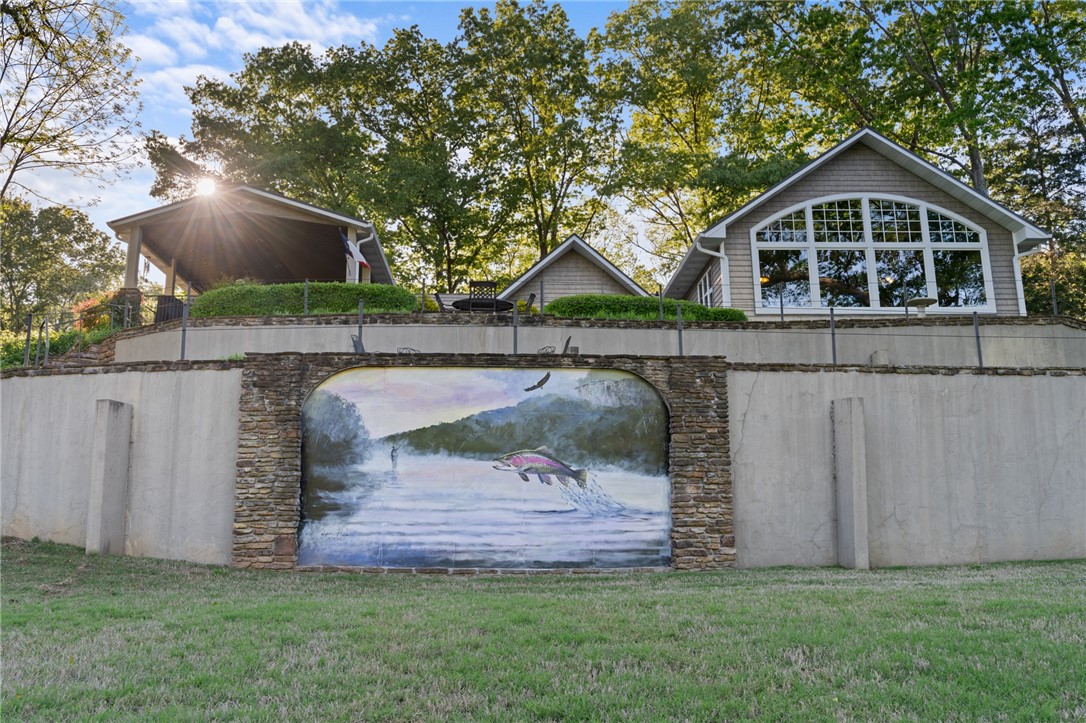 Rainbow - Residential