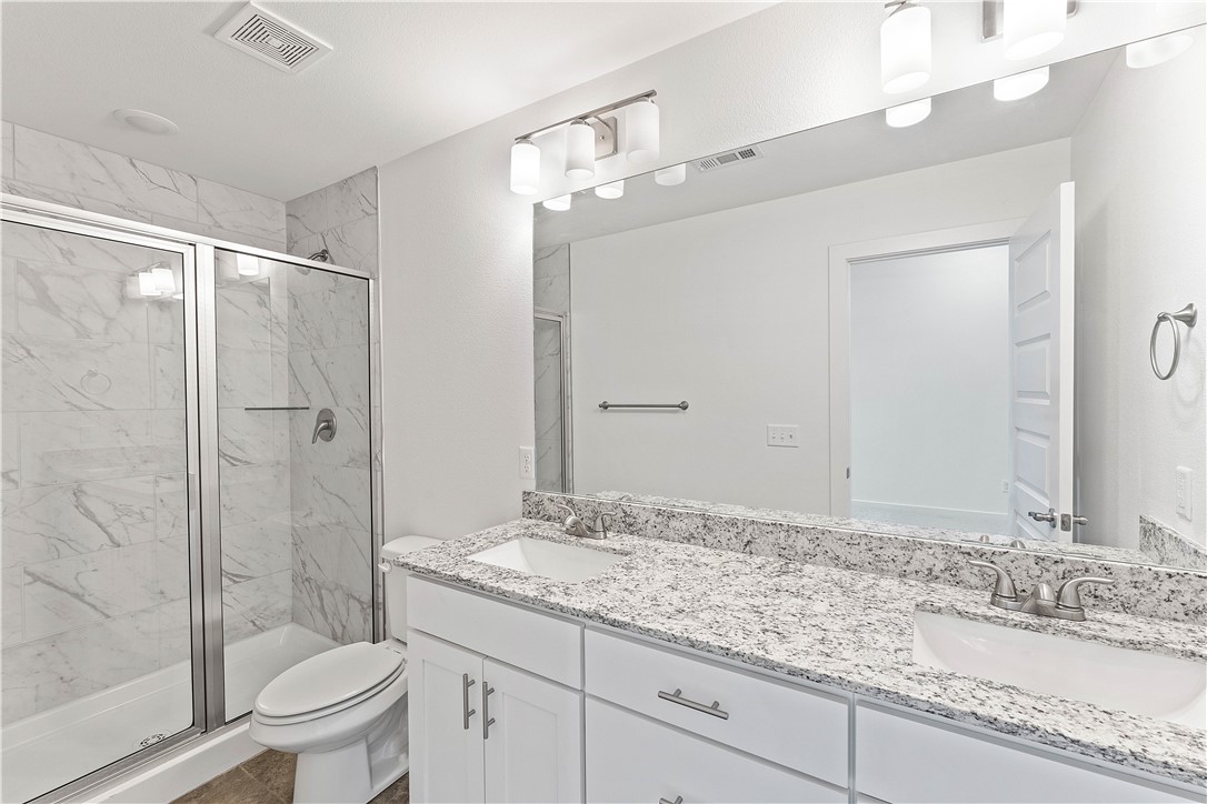 NASH CROSSING 1 & 2 - Residential Lease