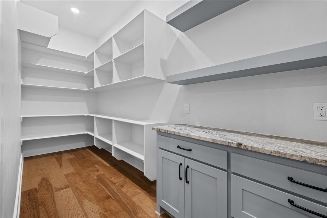 Shelby Forrest Rurban - Residential