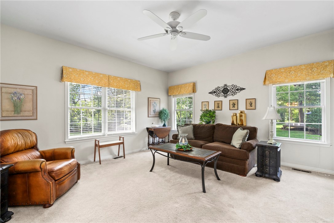 Avery Place Ph Ii Siloam Spgs - Residential