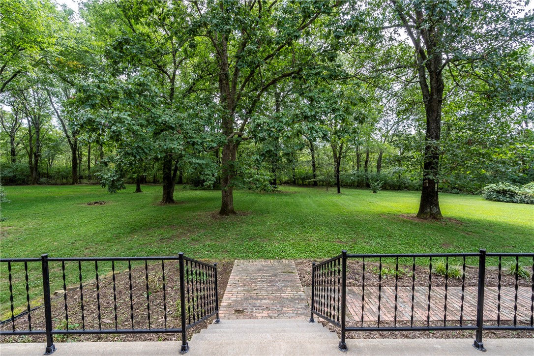 Avery Place Ph Ii Siloam Spgs - Residential