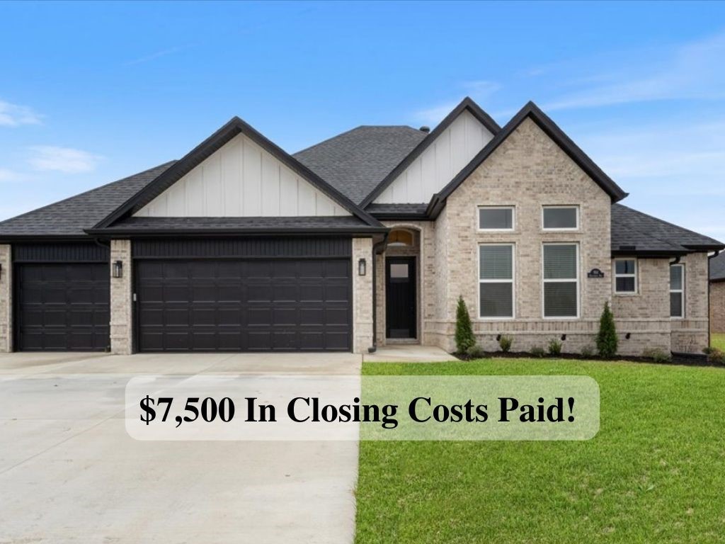 $7,500 IN CLOSING COSTS PLUS additional preferred lender credit. Blinds, fence and gutters included! The “Brampton“ plan features 4 Bedrooms, 2.5 Bathrooms, an open concept living and kitchen, vaulted ceilings, custom style cabinets with a gas cooktop, quartz countertops, upgraded lighting fixtures and engineered hard wood flooring in all of the common areas and primary bedroom. Don’t miss the outdoor fireplace! Here you will find access to all things NWA such as the Arvest Ballpark, Tontitown Winery, tons of restaurants and only a 10-15 minute drive to I-49 and HWY 112. Schedule your tour today and call for any details!