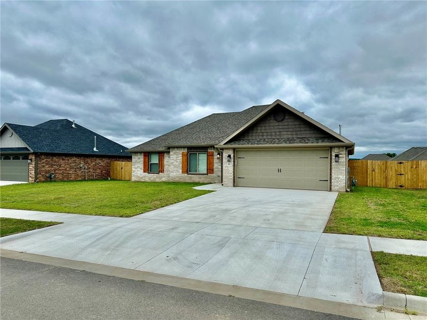 New all-brick home built in 2024 featuring 1,400 SF, 3 bedrooms, 2 bathrooms, and a 2-car garage. Interior highlights include granite countertops, premium vinyl plank flooring, a cozy fireplace, and a split-bedroom layout. Enjoy a large covered patio with scenic views, a fenced backyard, and fully sodded yard. Located in the desirable Prairie Grove School District.**NO PETS**