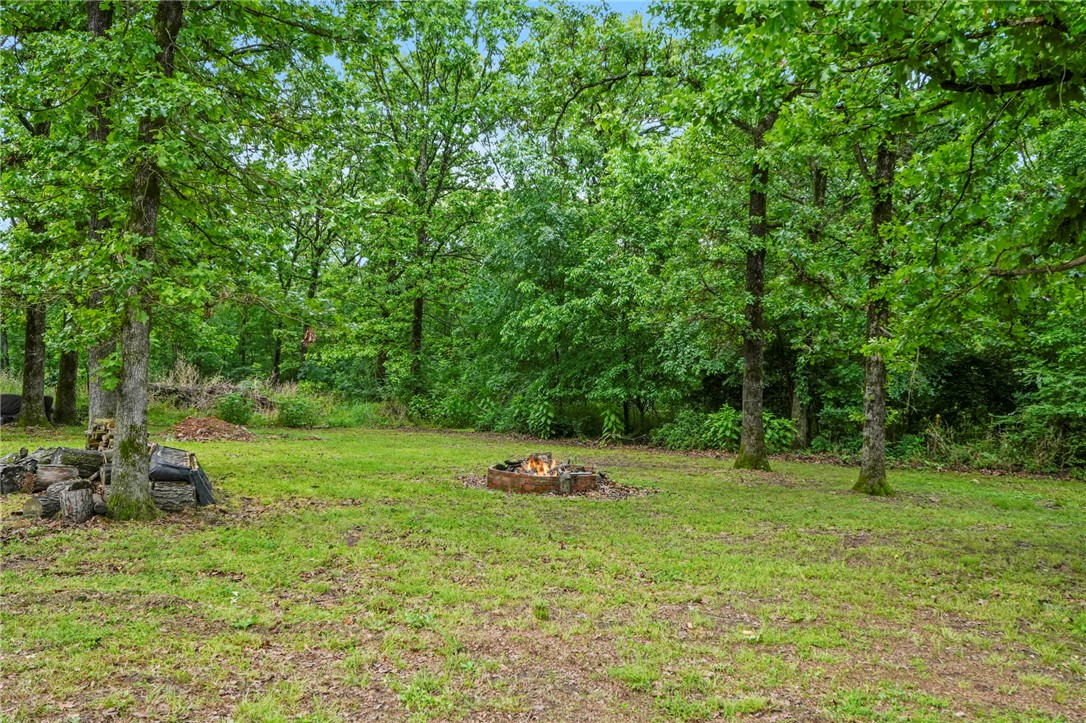17-18-33-RURAL - Residential