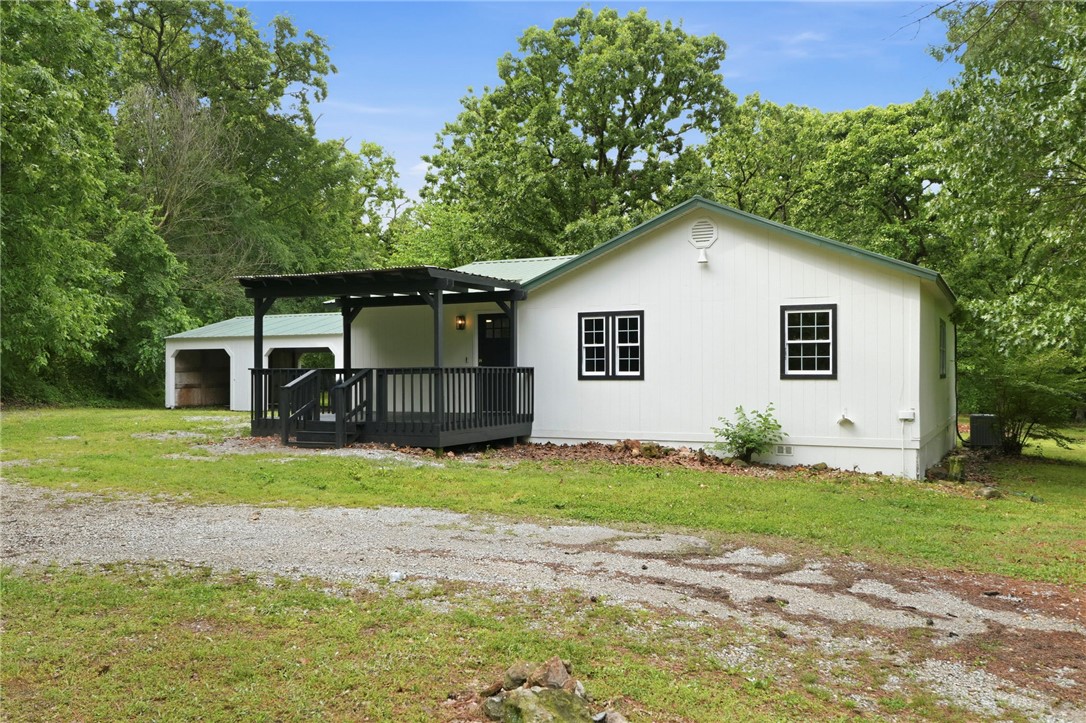 17-18-33-RURAL - Residential