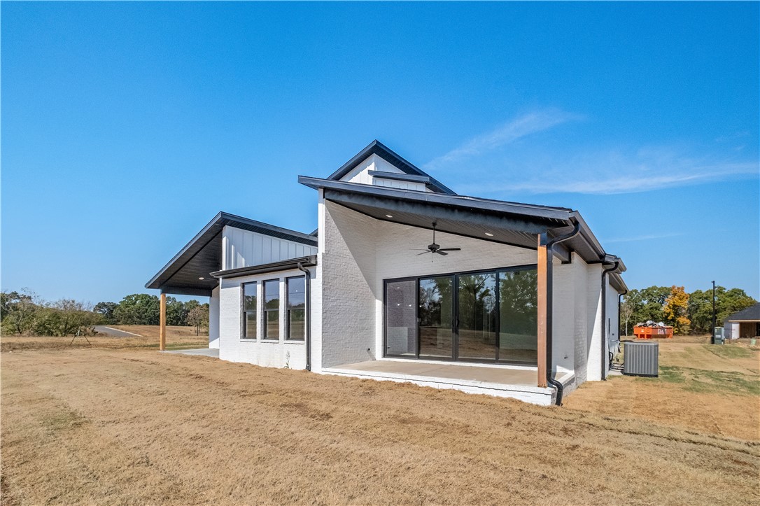 TALL TREE ADD PH II-AVOCA - Residential