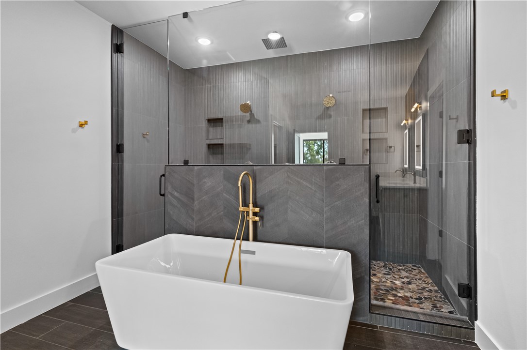 TALL TREE ADD PH II-AVOCA - Residential