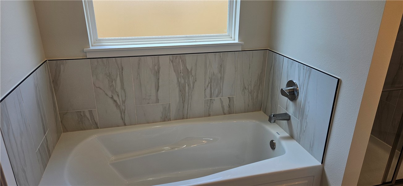 OSAGE HILLS SUB PH 3-BENTONVILLE - Residential Lease