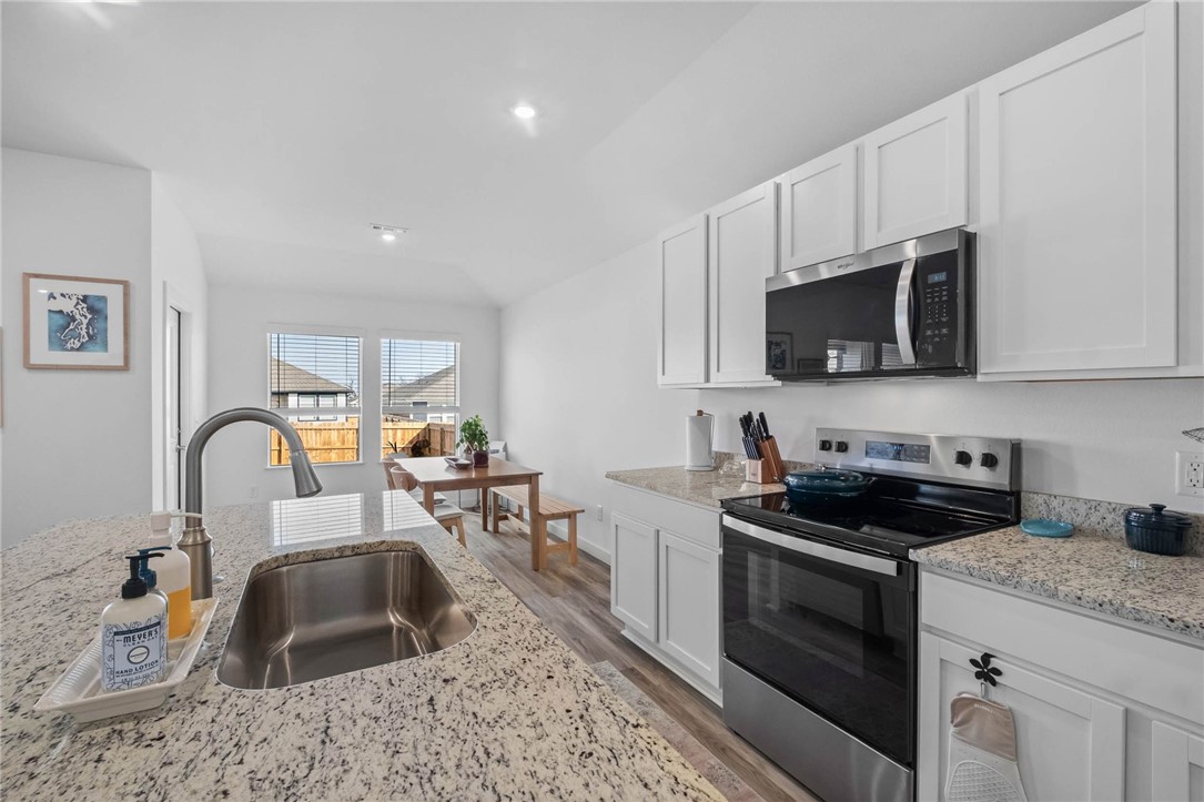 Applewood Estates - Residential