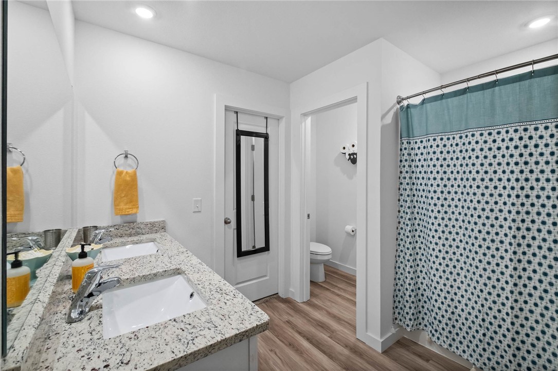 Applewood Estates - Residential