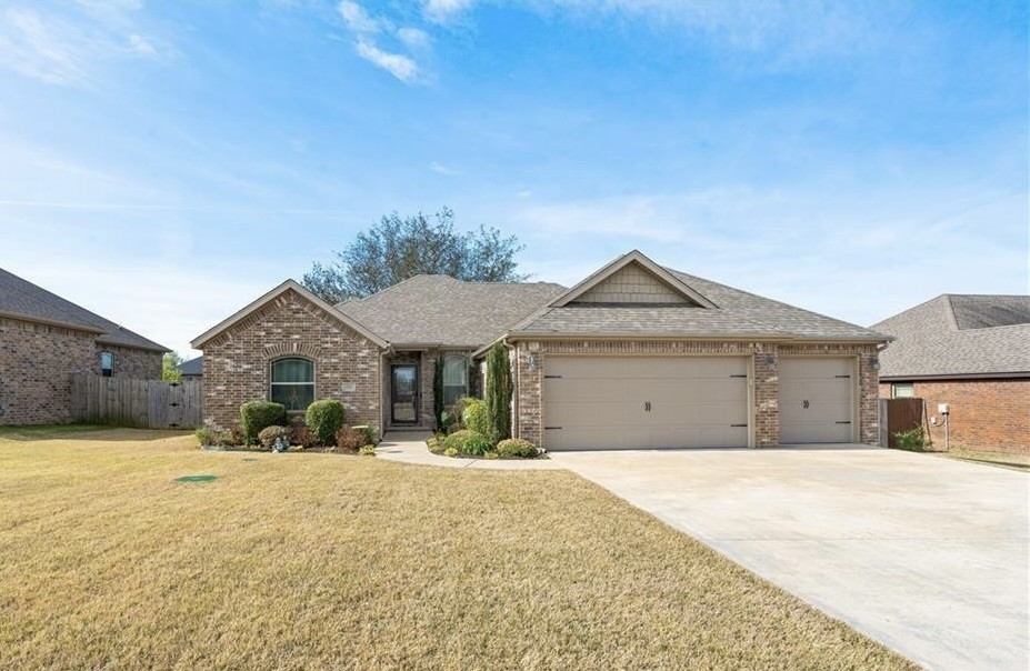 Fairway Valley Sub Cave Spgs - Residential Lease