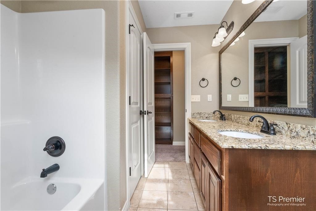 Fairway Valley Sub Cave Spgs - Residential Lease