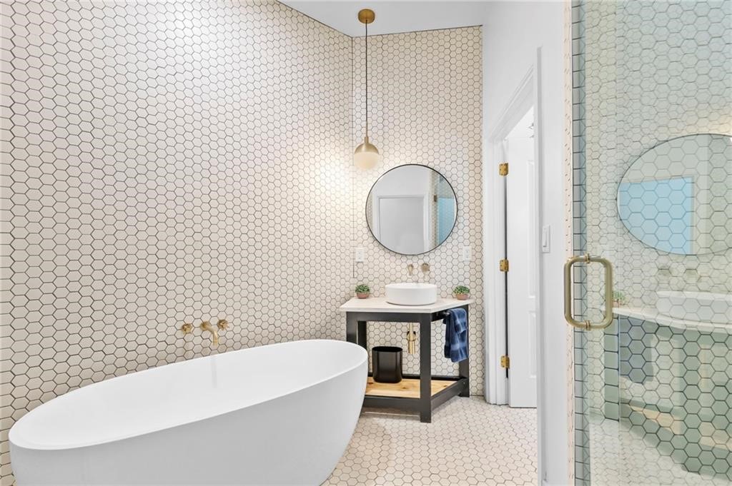 Eagle Crest Sub Rurban - Residential