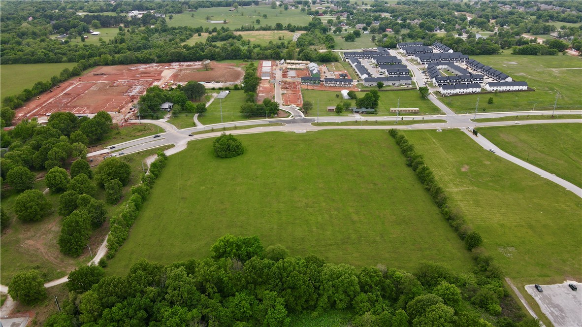 Springdale Outlots - Land