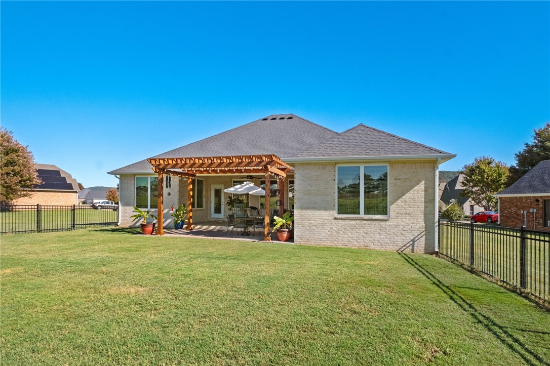 Bermuda Estates Rep - Residential