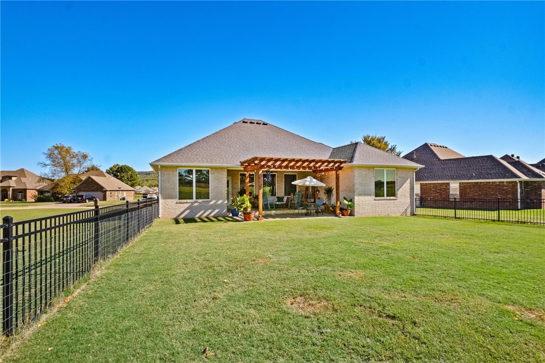 Bermuda Estates Rep - Residential