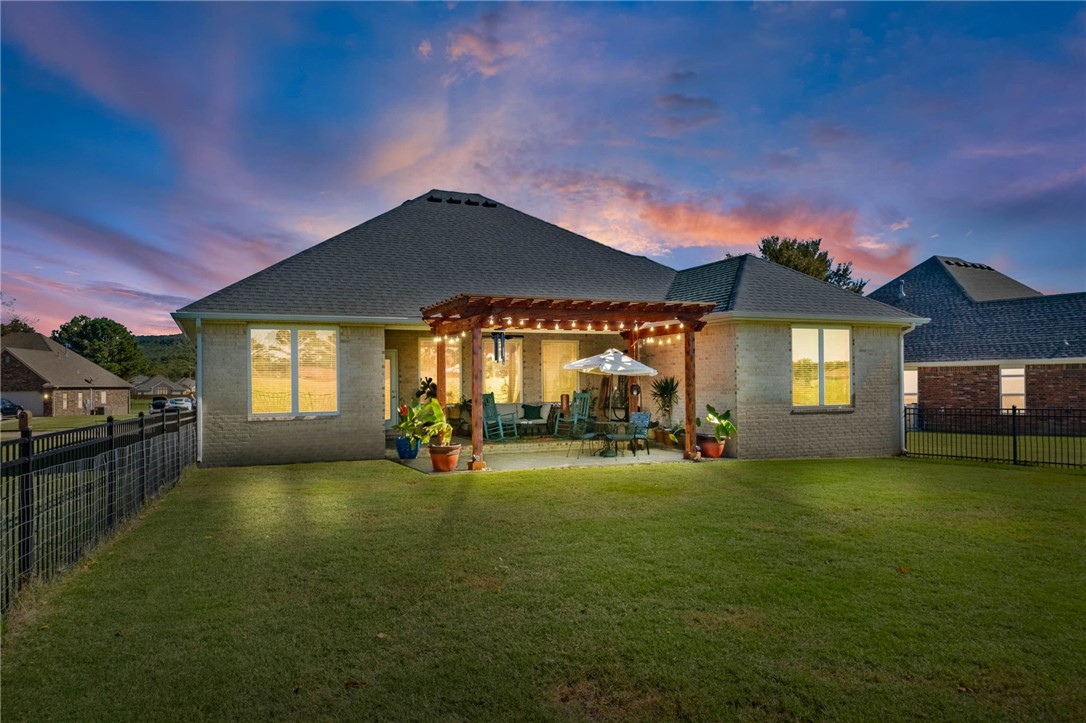 Bermuda Estates Rep - Residential