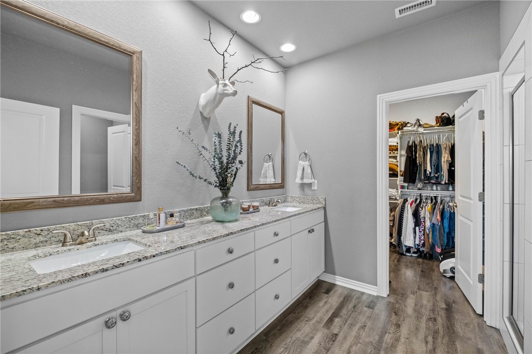 Bermuda Estates Rep - Residential