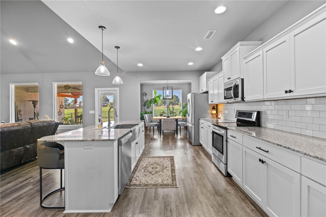 Bermuda Estates Rep - Residential