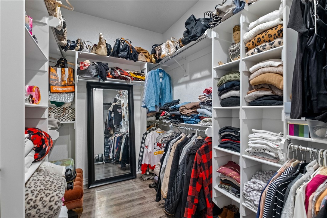 Bermuda Estates Rep - Residential