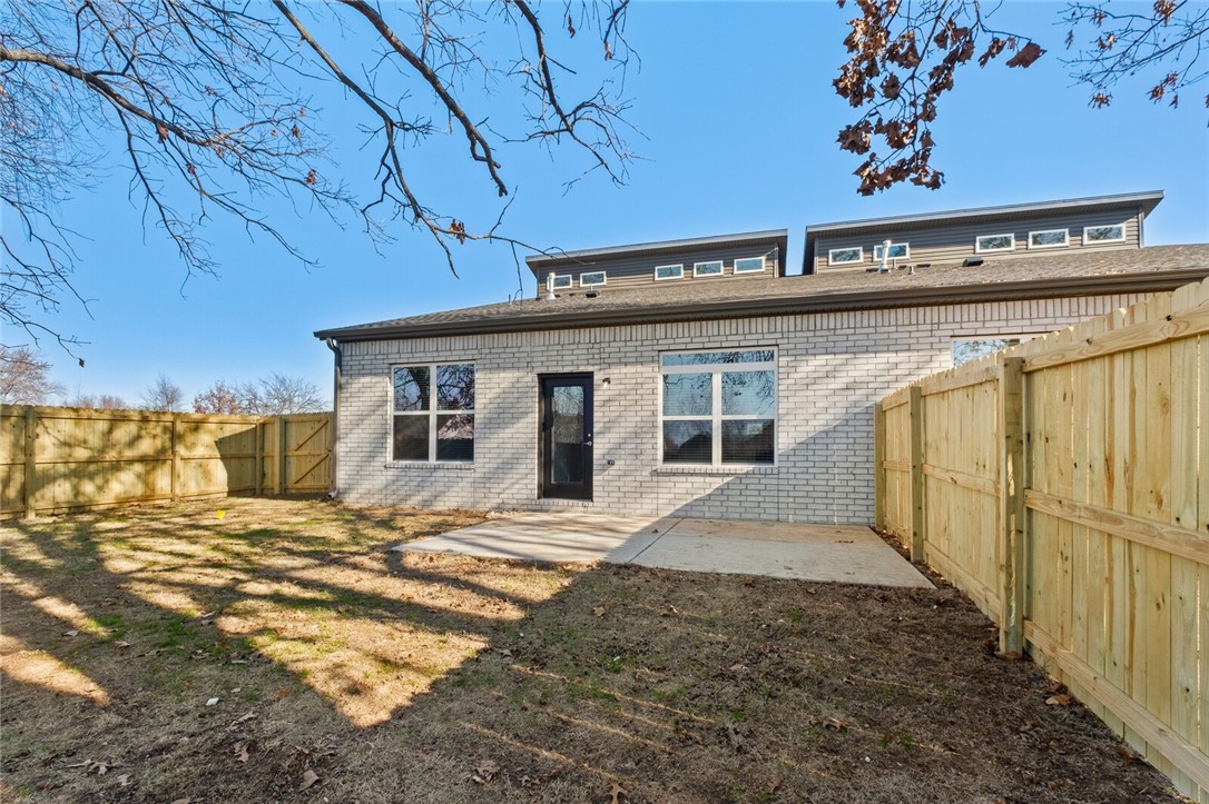 Bliss Street Twin Homes Sub Centerton - Residential