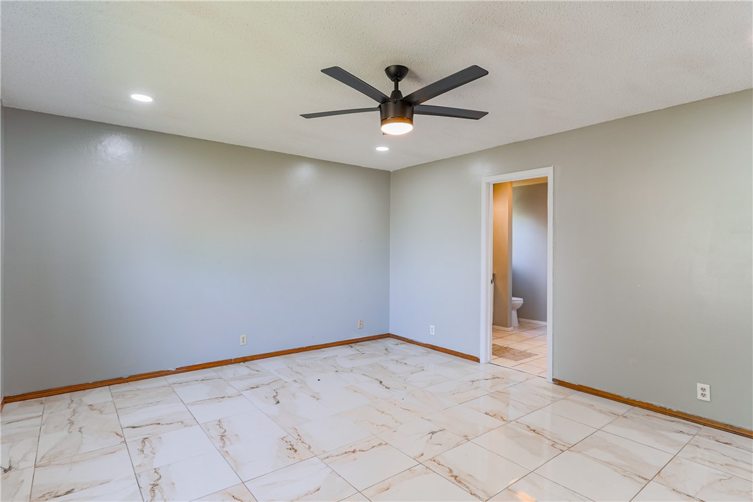 Centennial Acres Unit 05 Rogers - Residential