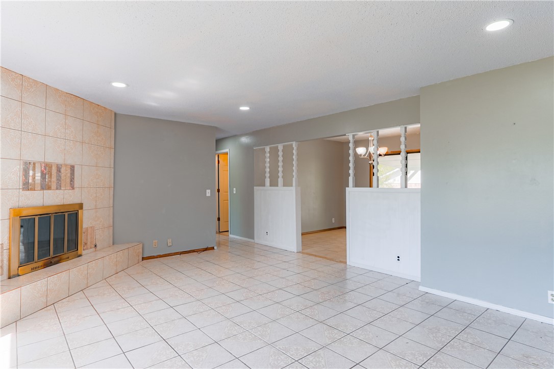 Centennial Acres Unit 05 Rogers - Residential