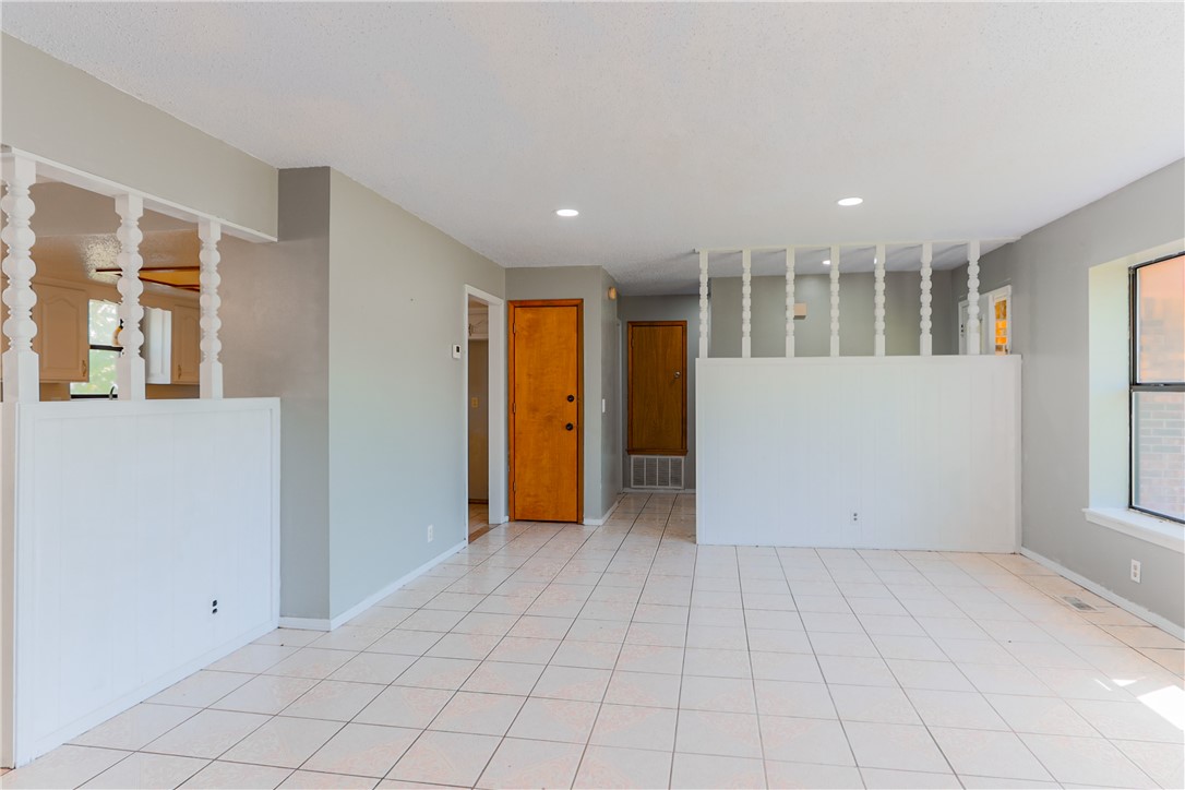 Centennial Acres Unit 05 Rogers - Residential