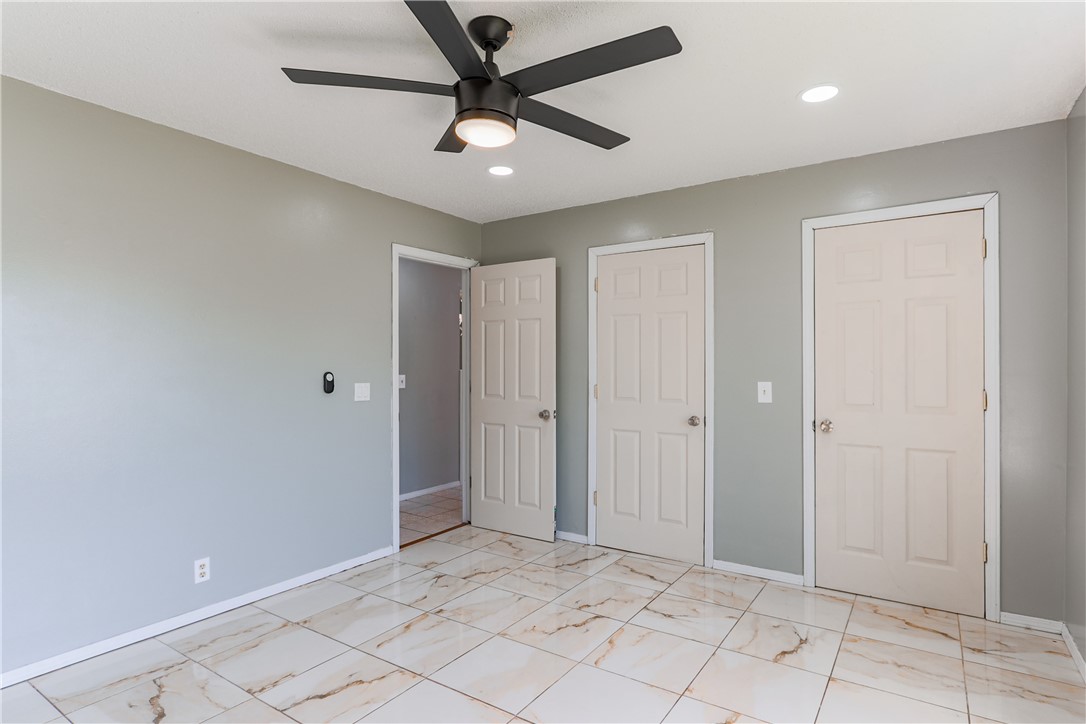 Centennial Acres Unit 05 Rogers - Residential