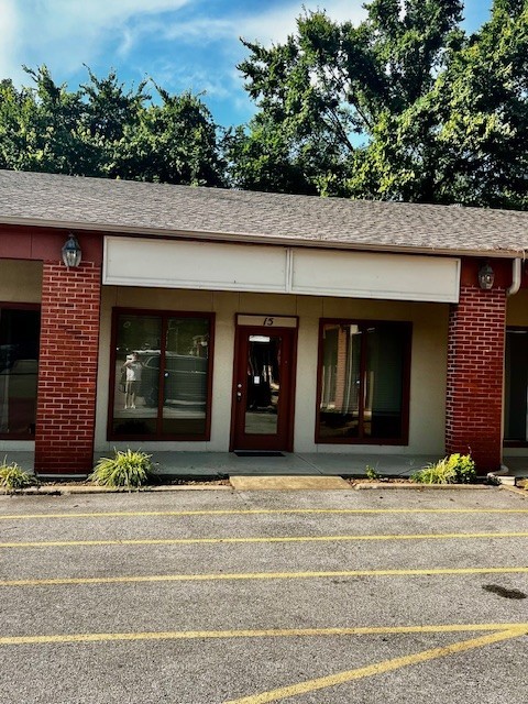 Colt Square - Commercial Lease