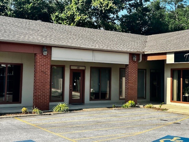 Colt Square - Commercial Lease