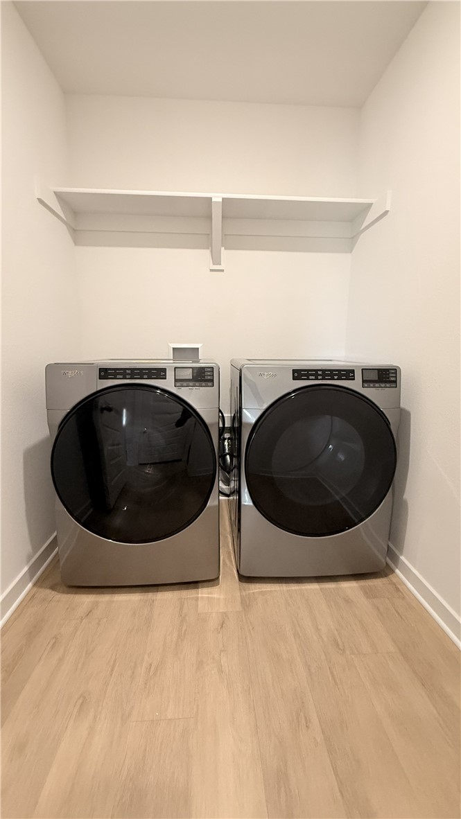 Wagon Wheel Crossing - Residential Lease