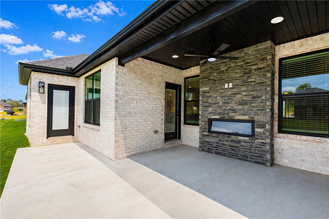 Oak Brook Sub Ph 1 Siloam Spgs - Residential