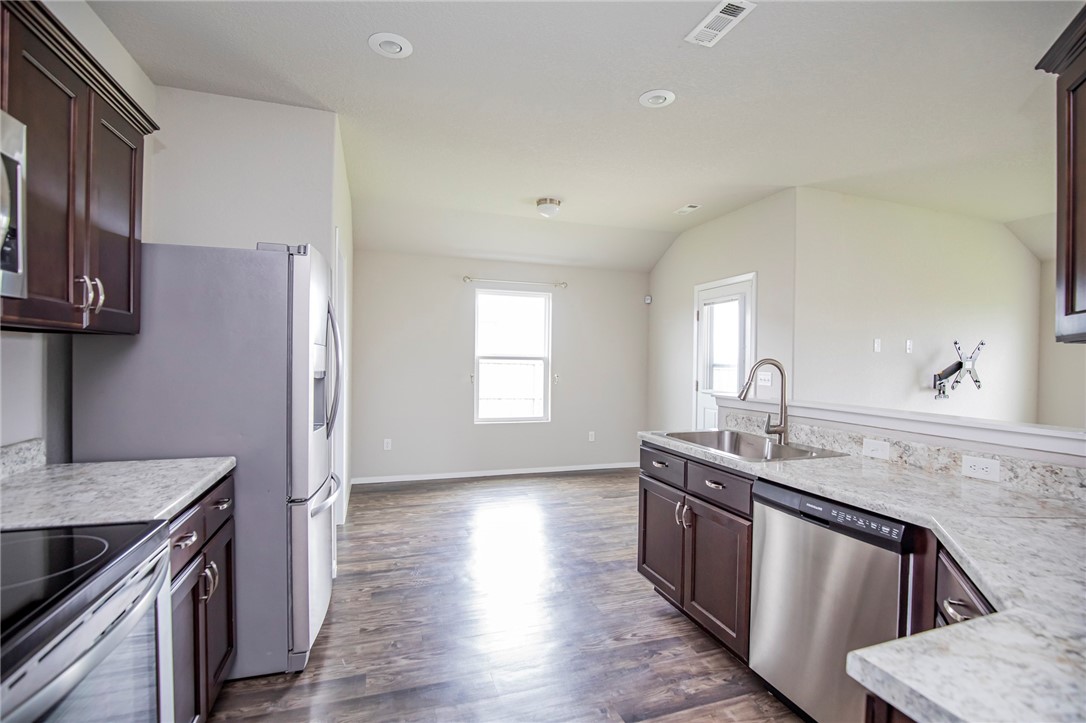 Silver Meadows Ph 1 2017 Highfill - Residential Lease