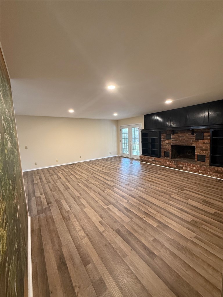 D Barger M White Rep - Residential