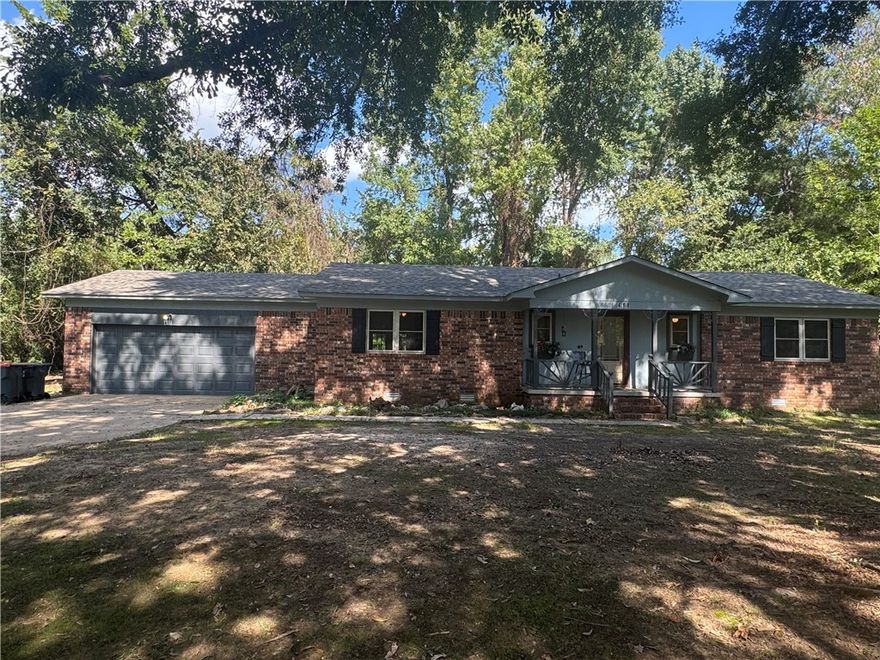 This 3 Bedroom 2 Bath home sits on a large lot at the cul-de-sac. Enjoy your coffee or dinner on the covered deck with the privacy from the trees lining the side and back of the lot. Enjoy the convenience of being in town close to medical offices, schools and banks.