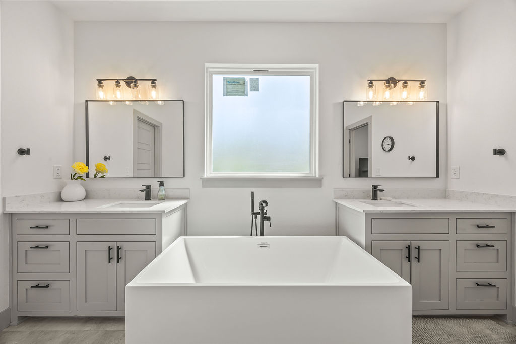 Lands End Sub Bvv - Residential