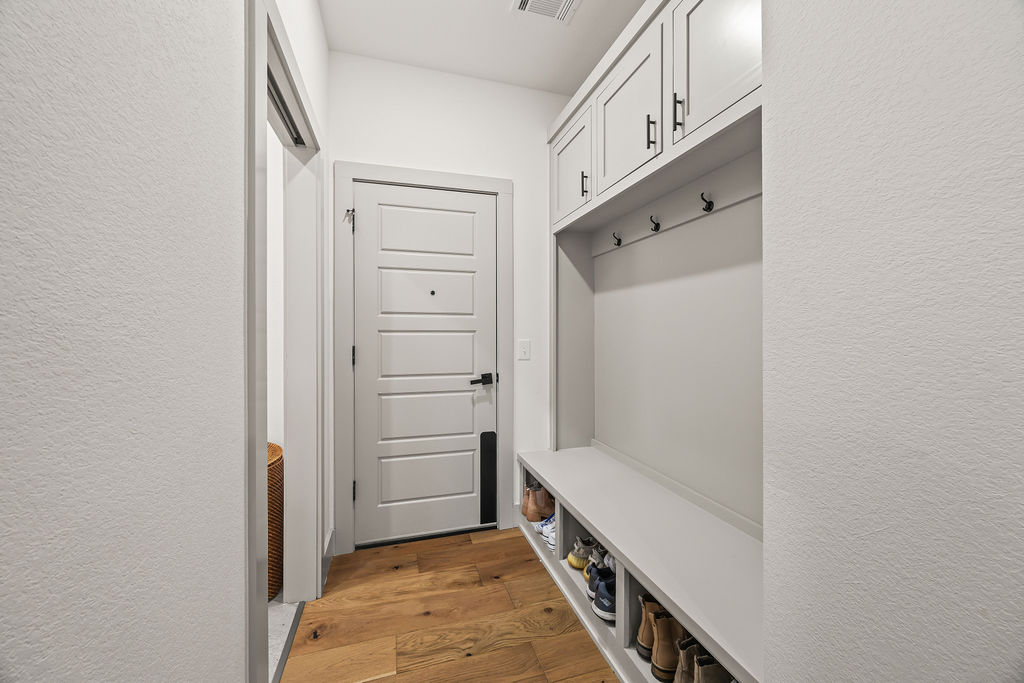 Lands End Sub Bvv - Residential