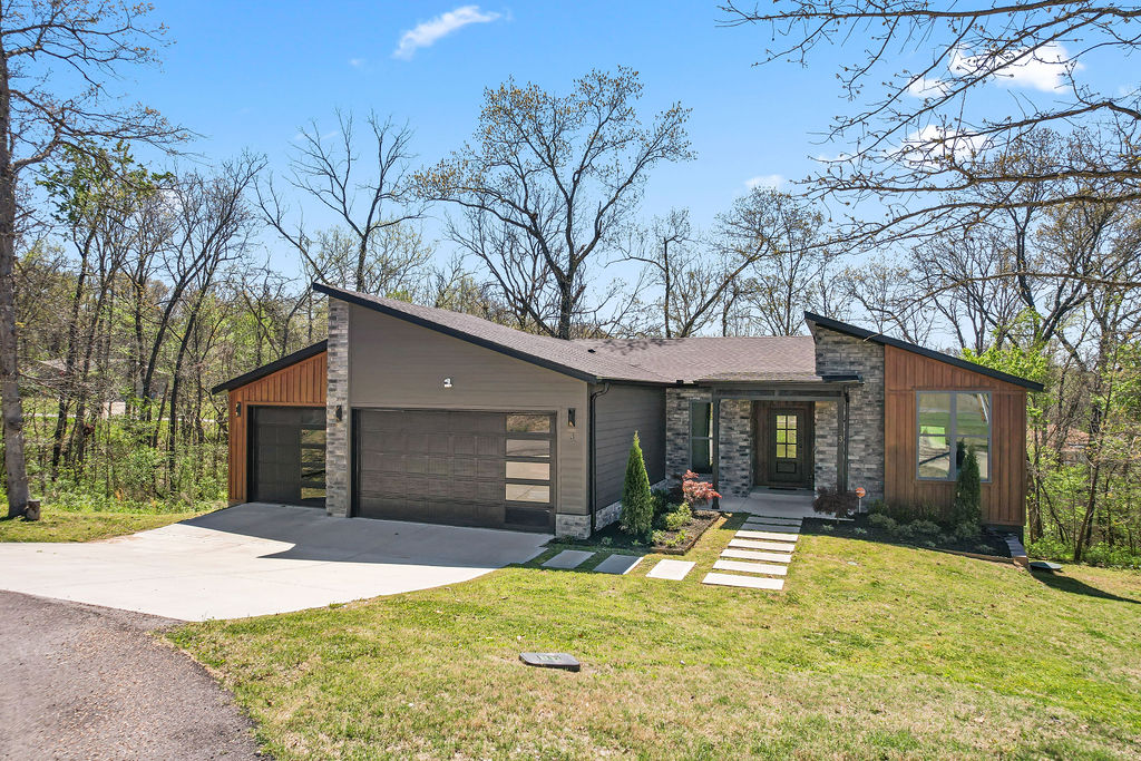 Lands End Sub Bvv - Residential