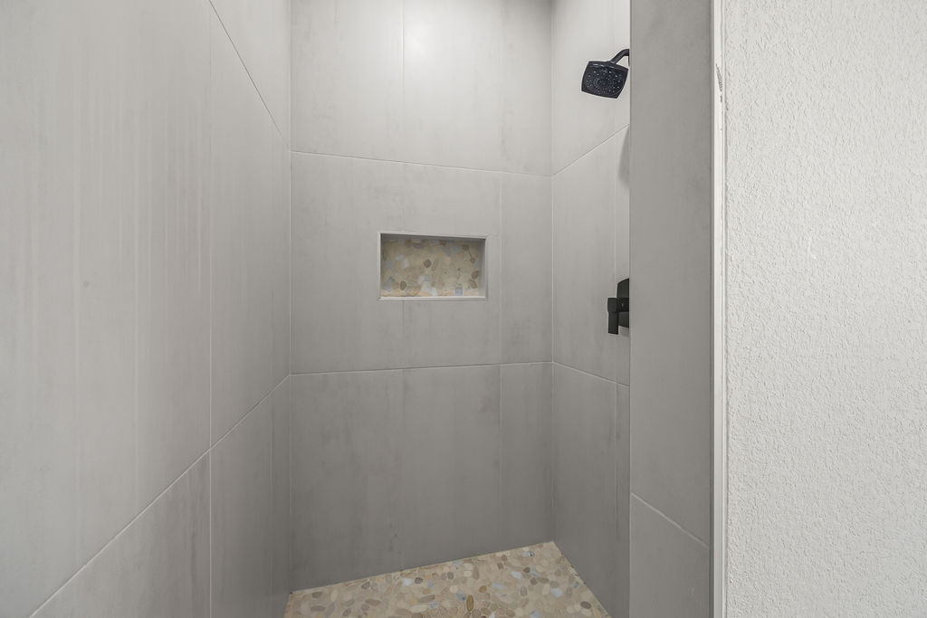 Lands End Sub Bvv - Residential