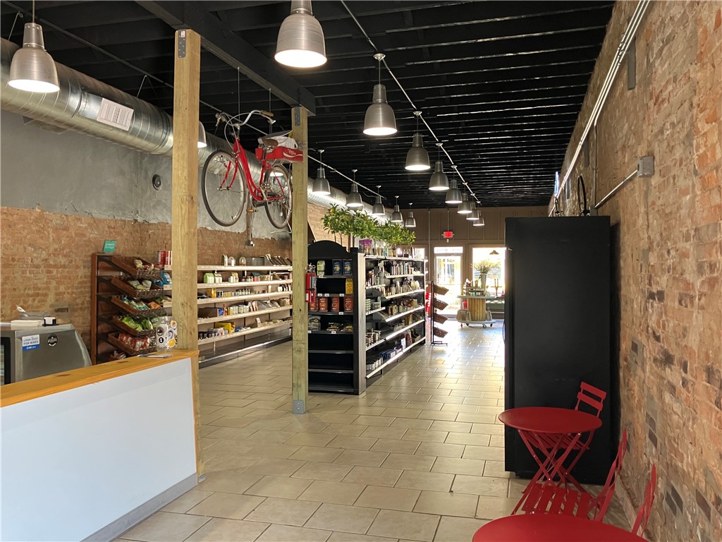 Railroad Add - Commercial Lease