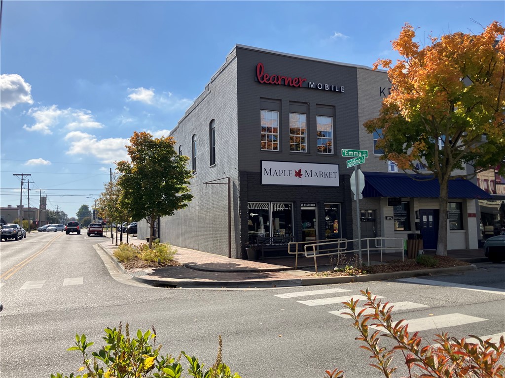 Railroad Add - Commercial Lease