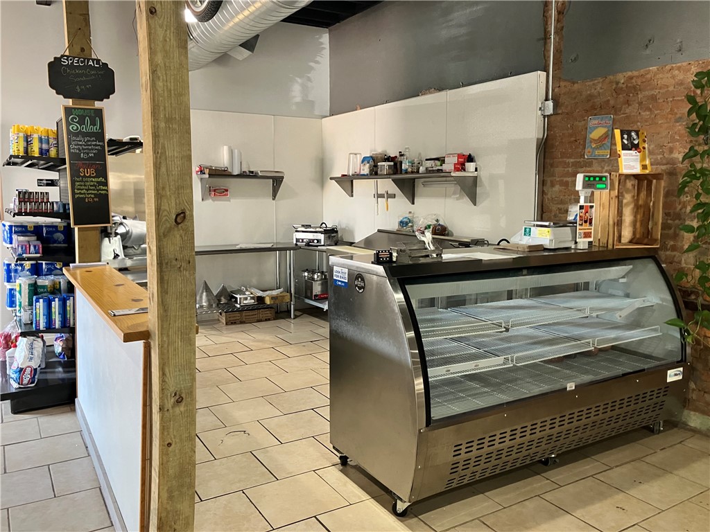 Railroad Add - Commercial Lease