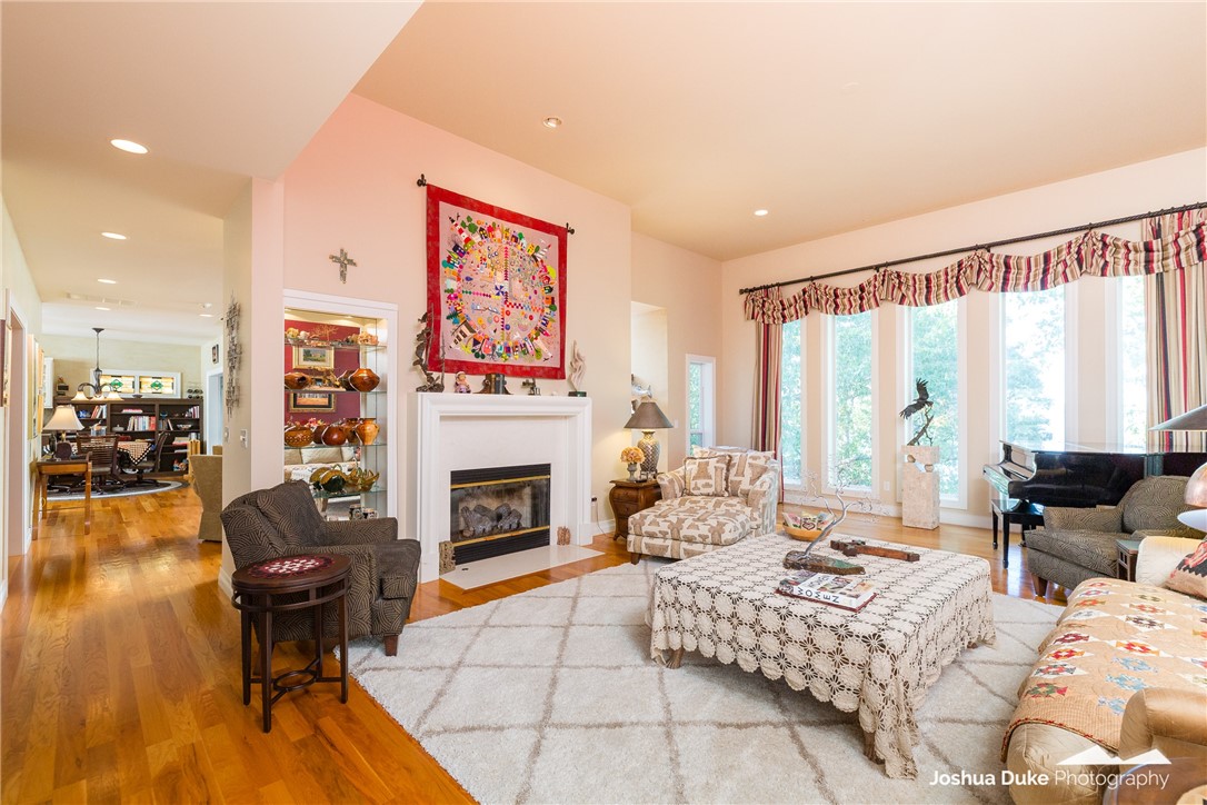 Serenity Point Rurban - Residential